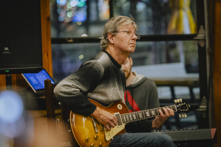 Guitar player at Jazz Jam