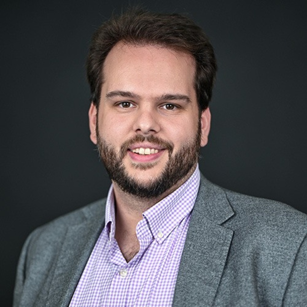 Cody Norling headshot